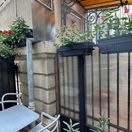 Casa De Povesti - Calea Victoriei Apartamento Bucareste Exterior foto
